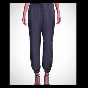 CINQ À SEPT “Vega” black satin twill pant